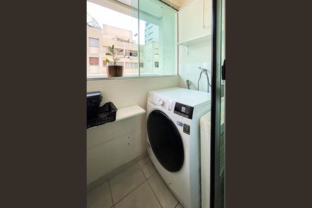 Apartamento à venda com 44m², 2 quartos e 1 vaga Apartamento à venda com 44m², 2 quartos e 1 vagaÁrea de Serviço
