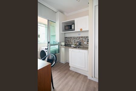 Apartamento à venda com 44m², 2 quartos e 1 vaga Apartamento à venda com 44m², 2 quartos e 1 vagaCozinha