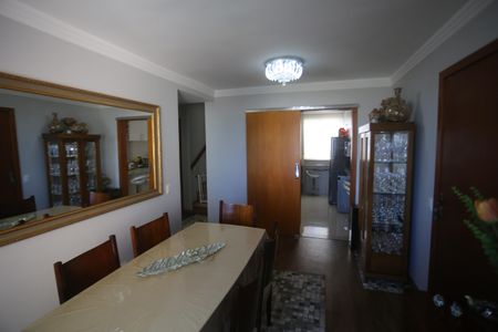 Apartamento à venda com 160m², 3 quartos e 2 vagasSala