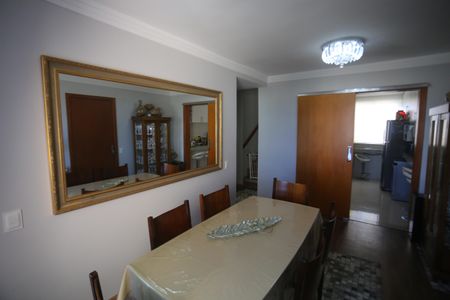 Apartamento à venda com 160m², 3 quartos e 2 vagasSala