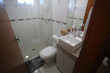 Apartamento à venda com 160m², 3 quartos e 2 vagasBanheiro social