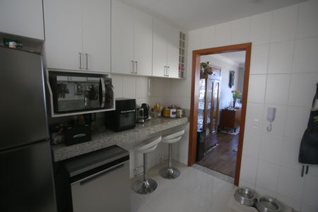 Apartamento à venda com 160m², 3 quartos e 2 vagasCozinha