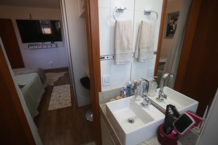 Apartamento à venda com 160m², 3 quartos e 2 vagasBanheiro da Suíte