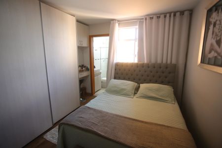 Apartamento à venda com 160m², 3 quartos e 2 vagasSuíte