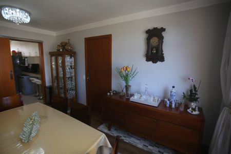 Apartamento à venda com 160m², 3 quartos e 2 vagasSala