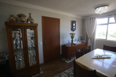 Apartamento à venda com 160m², 3 quartos e 2 vagasSala