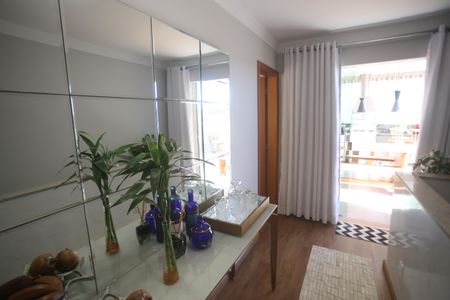 Apartamento à venda com 160m², 3 quartos e 2 vagasCobertura