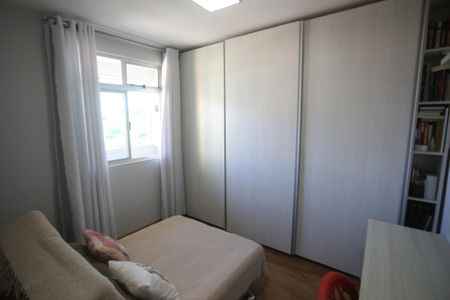 Apartamento à venda com 160m², 3 quartos e 2 vagasQuarto