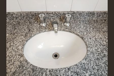 Apartamento à venda com 109m², 3 quartos e 1 vagaBanheiro da Suíte