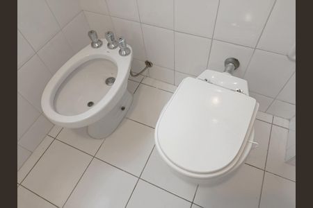 Apartamento à venda com 109m², 3 quartos e 1 vagaBanheiro da Suíte