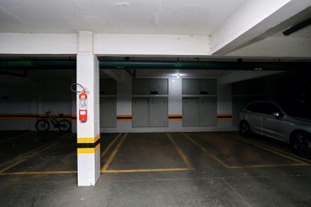 Apartamento à venda com 376m², 4 quartos e 4 vagasGaragem