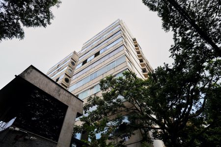 Apartamento à venda com 376m², 4 quartos e 4 vagasFachada