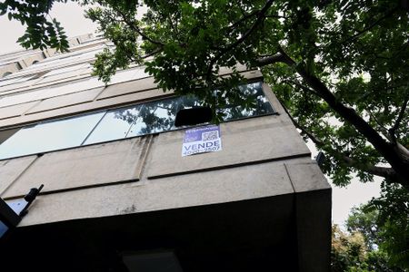 Apartamento à venda com 376m², 4 quartos e 4 vagasFachada com Plaquinha