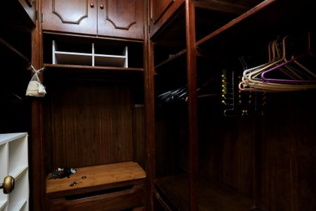 Apartamento à venda com 376m², 4 quartos e 4 vagasCloset da suíte