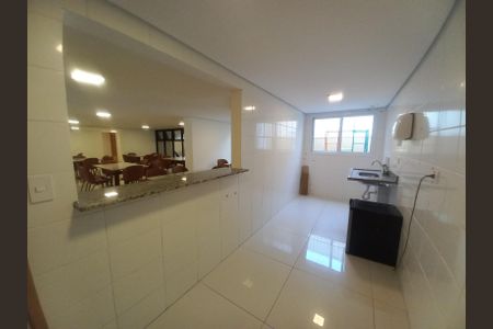 Apartamento para alugar com 46m², 2 quartos e 1 vaga Apartamento para alugar com 46m², 2 quartos e 1 vagaÁrea comum - Salão de festas