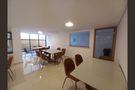 Apartamento para alugar com 46m², 2 quartos e 1 vaga Apartamento para alugar com 46m², 2 quartos e 1 vagaÁrea comum - Salão de festas