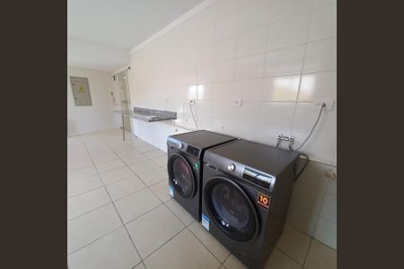 Apartamento para alugar com 46m², 2 quartos e 1 vaga Apartamento para alugar com 46m², 2 quartos e 1 vagaLavanderia