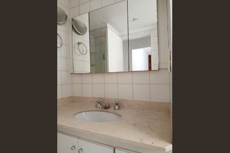 Apartamento para alugar com 109m², 3 quartos e 1 vagaBanheiro da Suíte