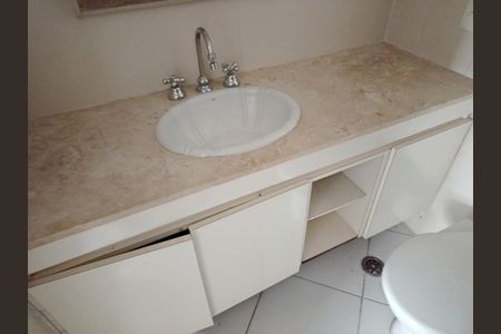 Apartamento para alugar com 109m², 3 quartos e 1 vagaBanheiro