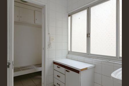 Apartamento para alugar com 109m², 3 quartos e 1 vagaÁrea de Serviço