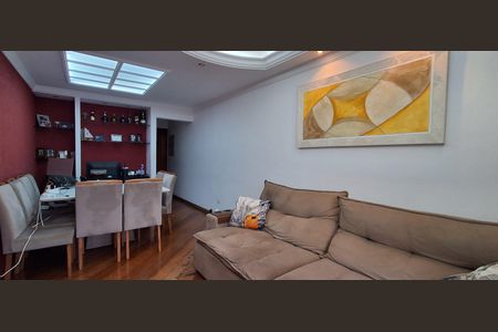 Apartamento à venda com 110m², 3 quartos e 2 vagasSala