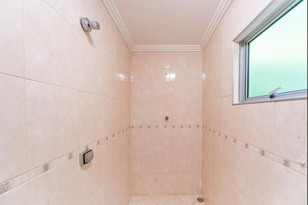 Casa para alugar com 220m², 3 quartos e 3 vagasBanheiro 1 