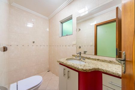 Casa para alugar com 220m², 3 quartos e 3 vagasBanheiro 1 