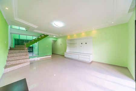 Sala de casa à venda com 3 quartos, 220m² em Jardim Las Vegas, Santo André