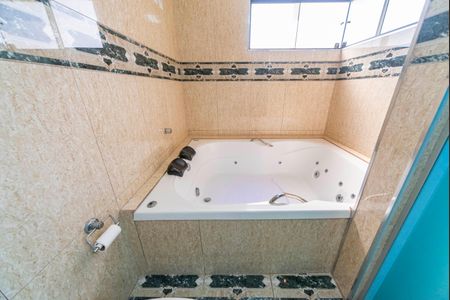 Casa para alugar com 220m², 3 quartos e 3 vagasBanheiro do Quarto 3