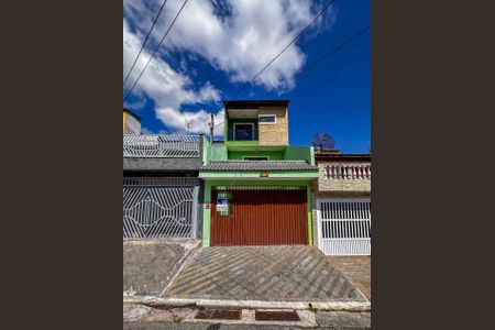 Casa para alugar com 220m², 3 quartos e 3 vagasFachada