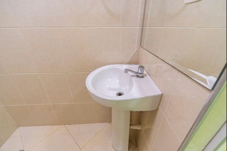 Casa para alugar com 220m², 3 quartos e 3 vagasBanheiro da Garagem