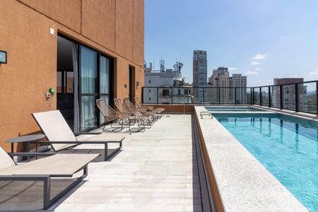 Studio à venda com 21m², 1 quarto e sem vagaÁrea comum - Piscina