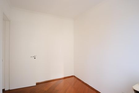 Apartamento à venda com 57m², 2 quartos e 1 vagaQuarto 2