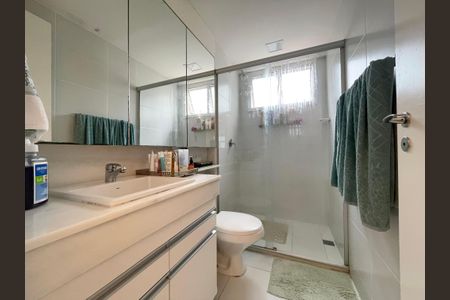 Apartamento à venda com 77m², 2 quartos e 2 vagasCozinha