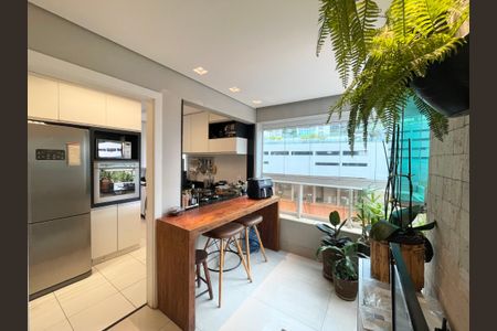 Apartamento à venda com 77m², 2 quartos e 2 vagasCozinha