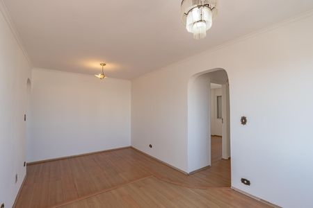 Apartamento à venda com 62m², 2 quartos e 1 vagaSala