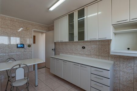 Apartamento à venda com 62m², 2 quartos e 1 vagaCozinha