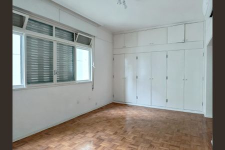 Apartamento à venda com 313m², 3 quartos e 2 vagasSuíte