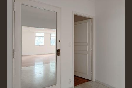 Apartamento à venda com 313m², 3 quartos e 2 vagasHall