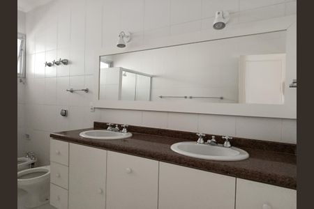 Apartamento à venda com 313m², 3 quartos e 2 vagasBanheiro