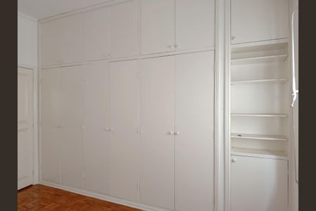 Apartamento à venda com 313m², 3 quartos e 2 vagasQuarto 2