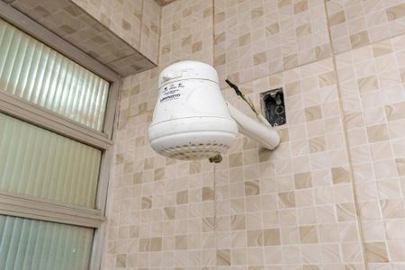 Banheiro de apartamento à venda com 1 quarto, 50m² em Penha Circular, Rio de Janeiro