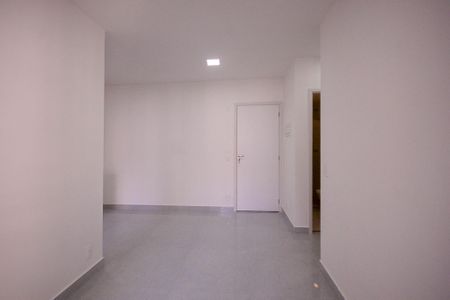 Sala  de apartamento para alugar com 2 quartos, 42m² em Vila Vermelha, São Paulo
