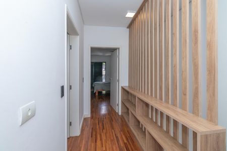 Corredor de casa à venda com 3 quartos, 150m² em Lapa, São Paulo