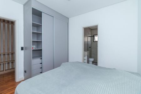 Casa à venda com 150m², 3 quartos e 3 vagasSuíte 1