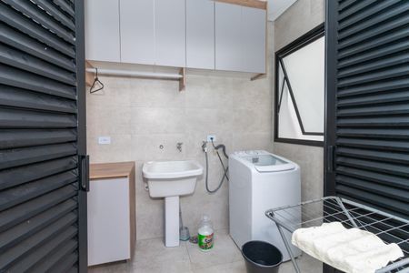 Casa à venda com 150m², 3 quartos e 3 vagasÁrea de Serviço
