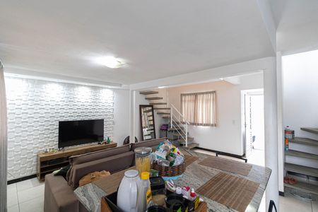 Casa para alugar com 40m², 1 quarto e sem vaga