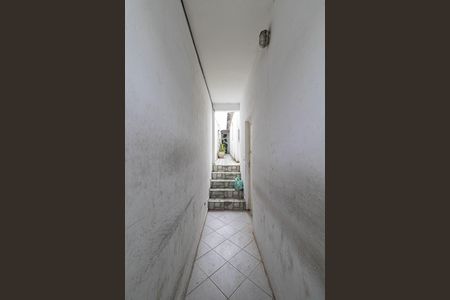 Casa para alugar com 40m², 1 quarto e sem vaga