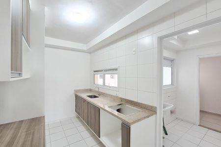 Apartamento para alugar com 107m², 3 quartos e 2 vagas Apartamento para alugar com 107m², 3 quartos e 2 vagasCozinha - Armários