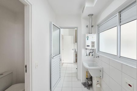 Apartamento para alugar com 107m², 3 quartos e 2 vagas Apartamento para alugar com 107m², 3 quartos e 2 vagasÁrea de Serviço